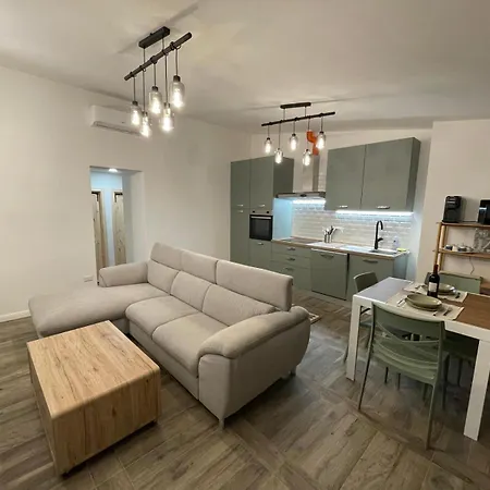 Pool House * קוסטה פרדיסו